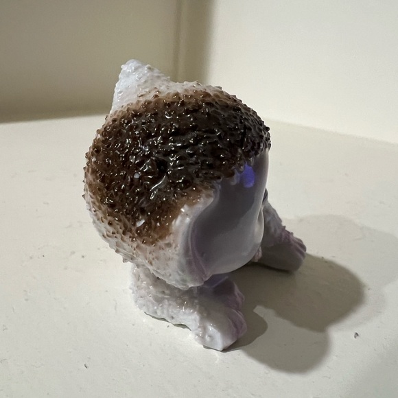 Vintage Japan Spaghetti Texture playful kitten,green eyed figurine. 2”tall - Picture 2 of 4